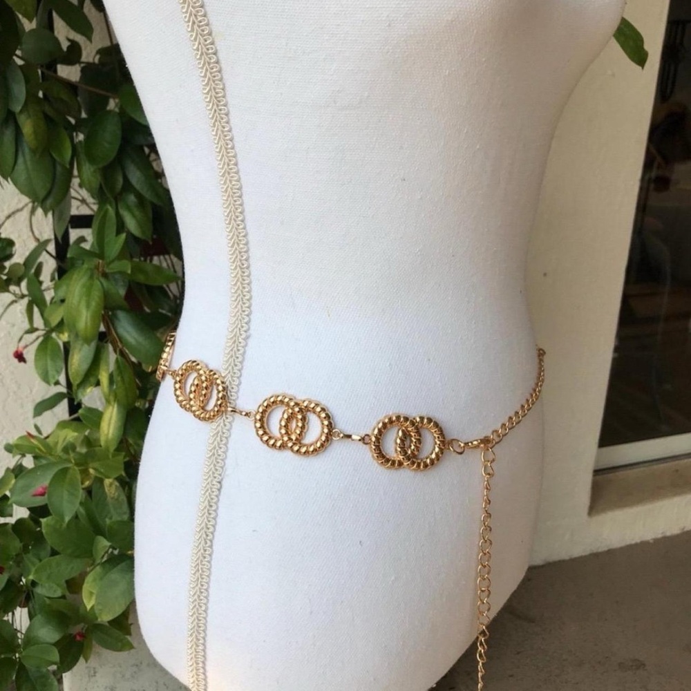 Elegant Gold Chain Belt